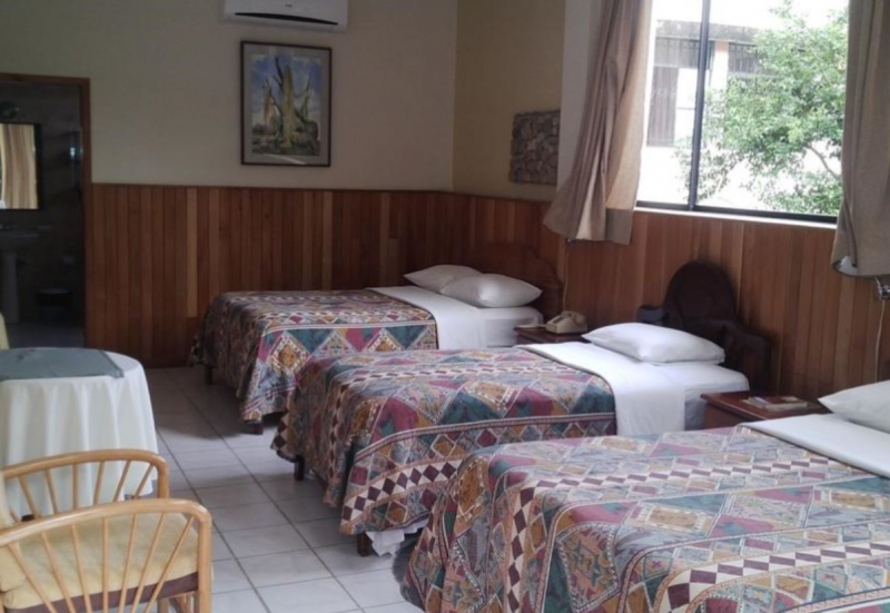 Hostal los Yutzos